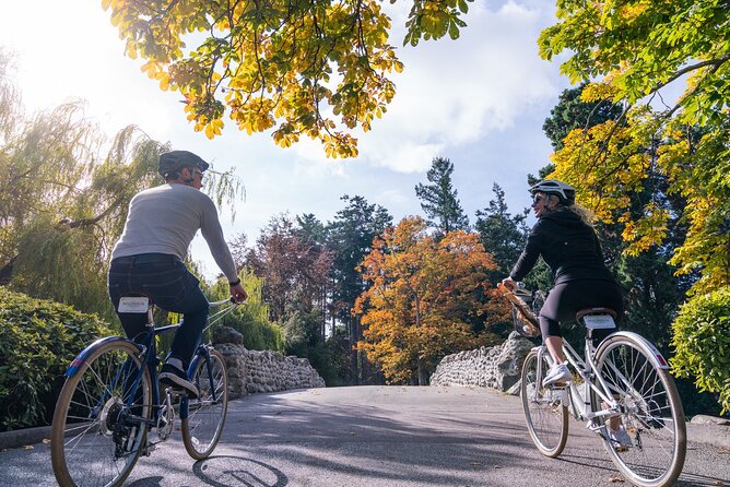 3-Hour Bike Tour of Victoria City & the Coastal Shoreside - Traveler Photos