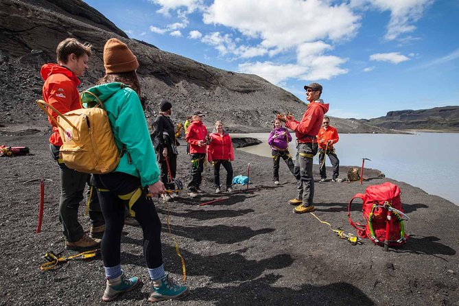 3-hour Glacier Hike on Sólheimajökull - Positive Experiences and Highlights