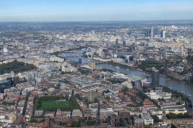 35 Minute London Sightseeing Flight for 2 With Champagne - Safety Guidelines