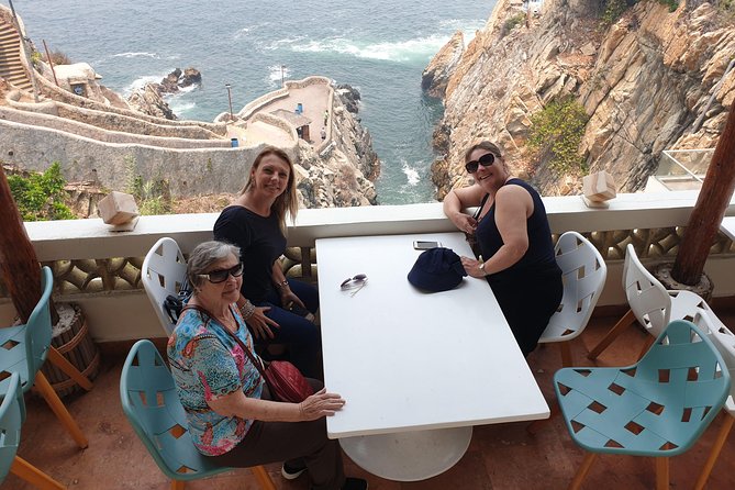 4Hrs Small Group Half Day City Tour With Lunch at High Divers - Reviews and Photos
