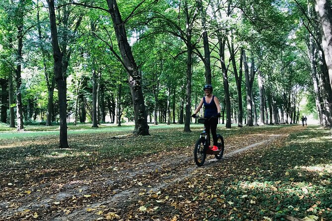 A Half-Day of E.Scooter and Golf in Versailles, City JO - Golfing in the City of JO 2024