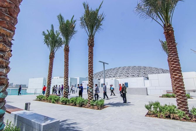 Abu Dhabi Sightseeing With Louvre Museum & Grand Mosque With 5* Lunch - Reviews