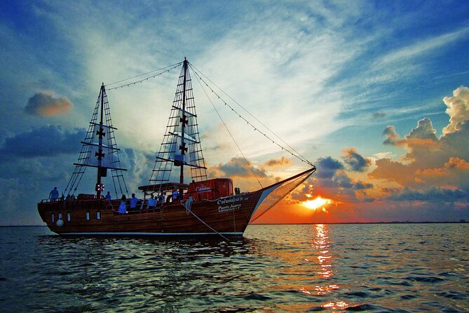 Amazing Romantic Dinner on a Galeon Around the Lagoon in Cancun With Sax Music - Cancellation and Refund Policy
