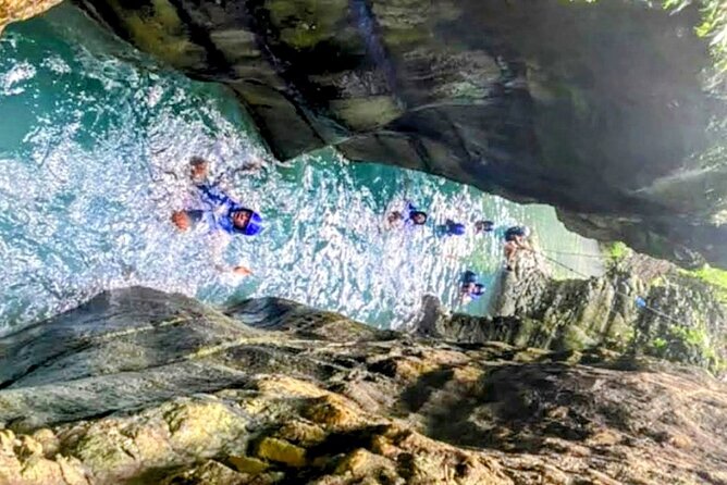 AMBER COVE-TAINO BAY 7 Damajagua Waterfalls and Lunch Tour - Meeting and Pickup