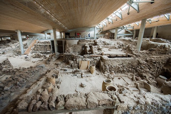 Archaeological Bus Tour to Akrotiri Excavations & Red Beach - Directions and Important Information