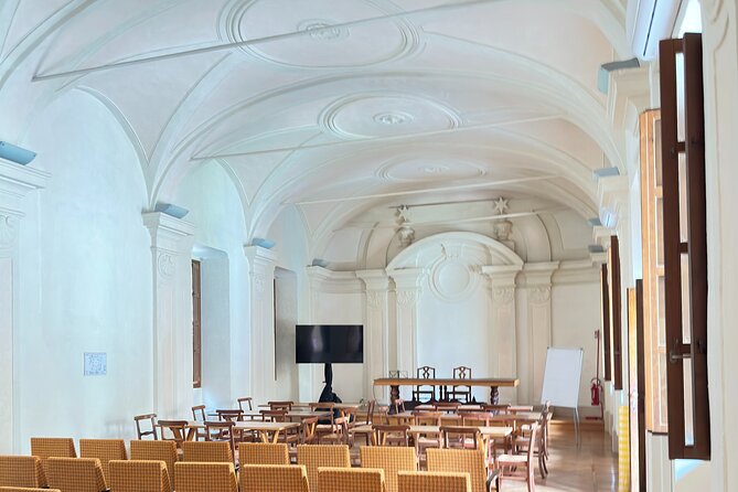 Art Tour in a Former Seminary in Italy - The Sum Up