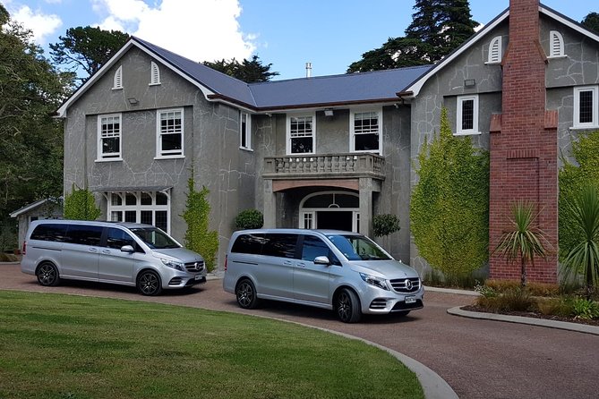 Auckland Airport to Whangaparaoa - Gulf Harbour Luxury Transfers - Overview