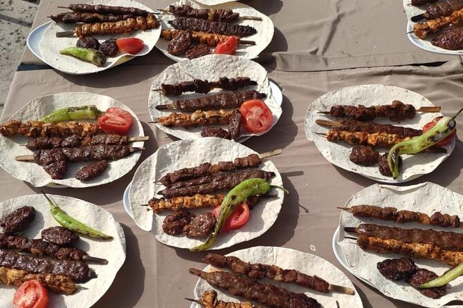 Barbecue Party in the Valley - Guest Invitations and RSVPs
