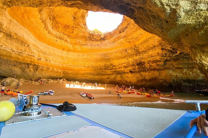 Benagil Caves and Dolphin Watching - 2.5h - The Sum Up