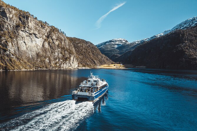 Bergen: Mostraumen and Osterfjord Daytime Cruise Trip - Taste Fresh Mountain Water From a Waterfall