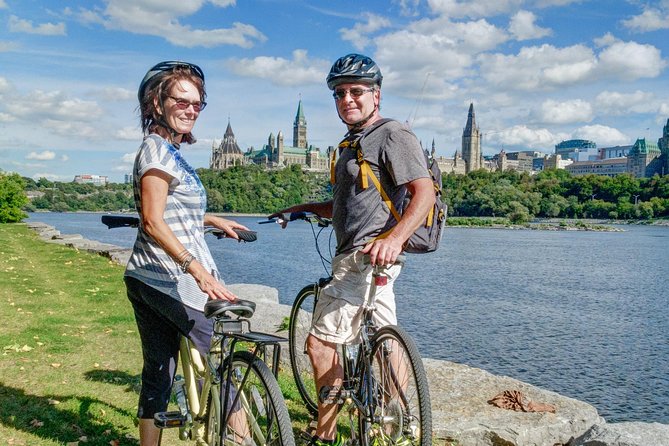 Best of Ottawa Neighbourhoods & Nature Bike Tour - Meeting and Pickup Information