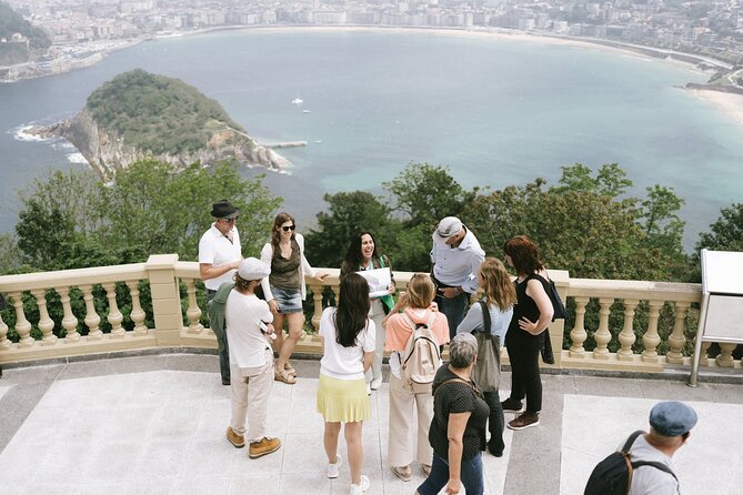 Best of San Sebastian Walking Tour With Boat Ride & Old Town - Enjoy a Leisurely Stroll Through Vibrant Streets