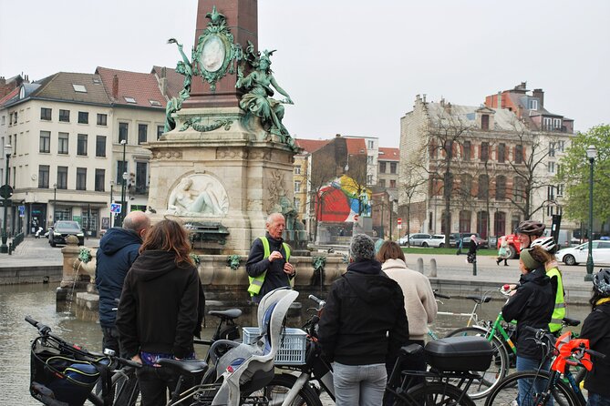 Bike Tour Brussels Highlights and Hidden Gems - Meeting and Pickup Information