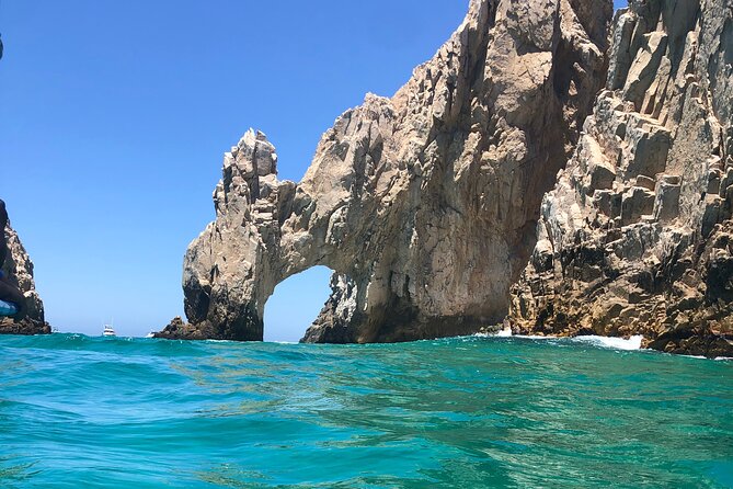 Boat Tour to Cabo San Lucas Arch and Rock Formations - Tour Overview