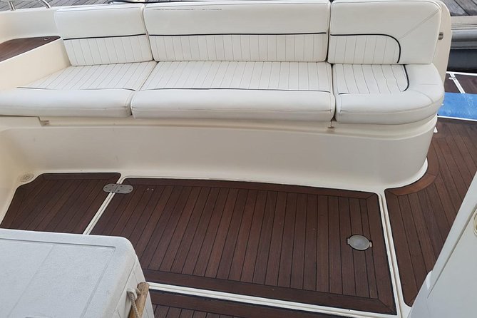 Boat Trip 4 Hours - Private Charter ("KEEPER UNO" Boat) - Weather and Minimum Traveler Requirements