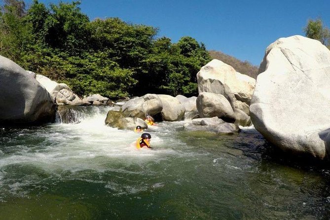 Canyoning in the Zimatán River Canyon - Scenic Lunch Break by the River
