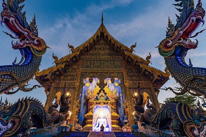Chiang Rai Walking Night Tour : Food & Night Market With Local Host - Engaging With Local Hosts