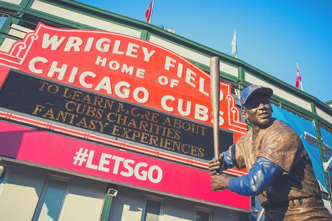 Chicago Cubs Baseball Game Ticket at Wrigley Field - Booking