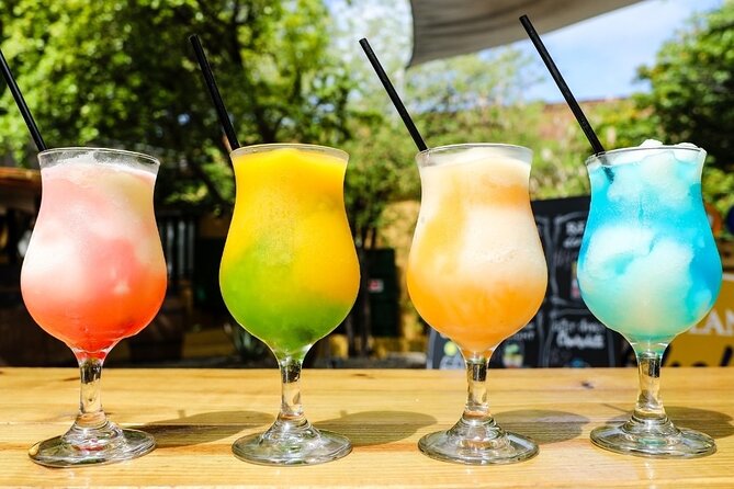 Chobolobos Cocktail Workshop - Tropical Cocktail Recipes