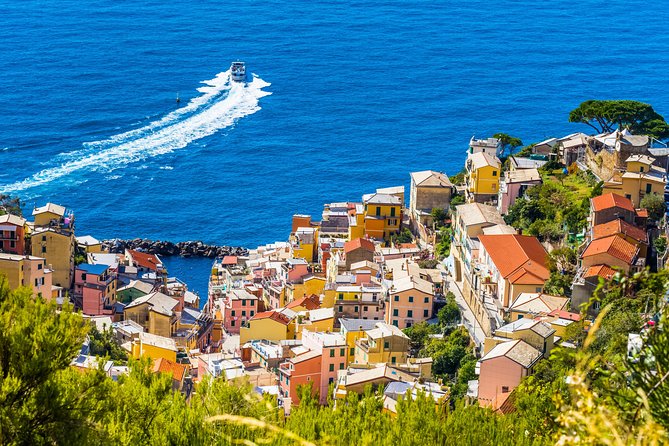 Cinque Terre and Pisa Shared Shore Excursion From Livorno - Traveler Tips and Recommendations