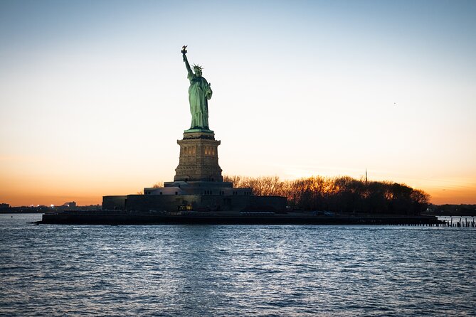 Circle Line: New York City Harbor Lights Cruise - Positive Reviews