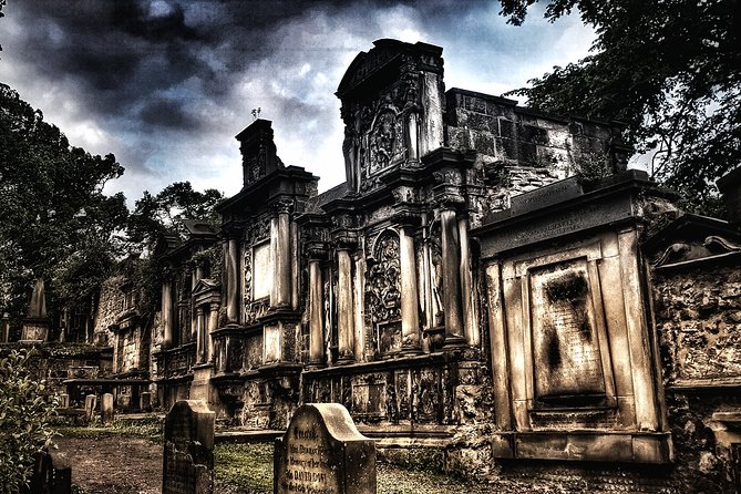 City of the Dead Haunted Graveyard Tour - Tips for a Haunting Experience