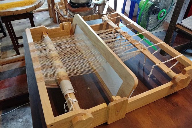 Completed Thai Silk Class Experience - Unraveling the Art of Cross Weaving