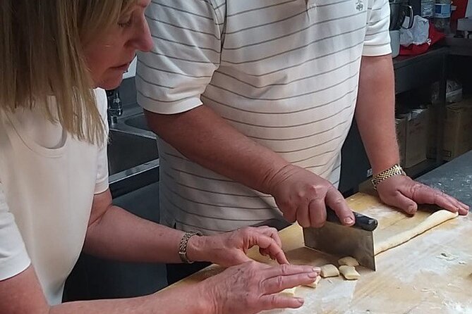 Cooking Class and Market Tour in Civitavecchia - Cancellation Policy and Minimum Traveler Requirement