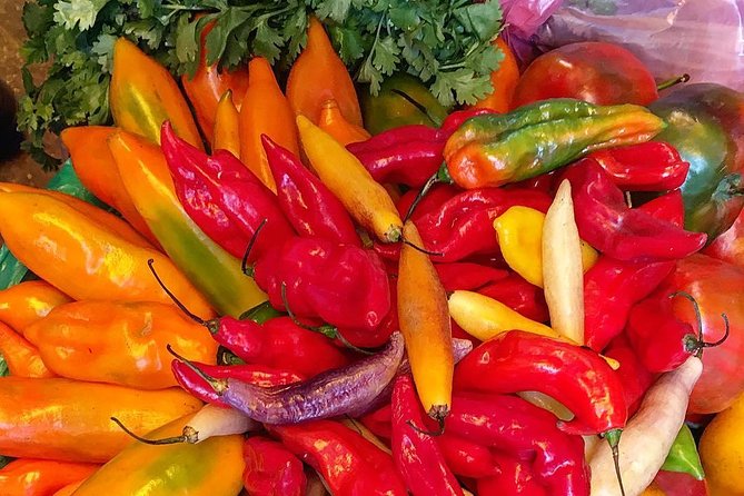 Cooking Class Market Tour City Walking Tour (Full Day). - Background