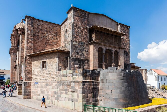 Cusco Food Walking Tour & Central Market - Exploring Cuscos History
