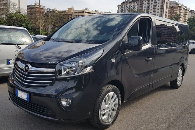 Departure Private Transfer Riga City to Riga Airport RIX by Minivan - Good To Know