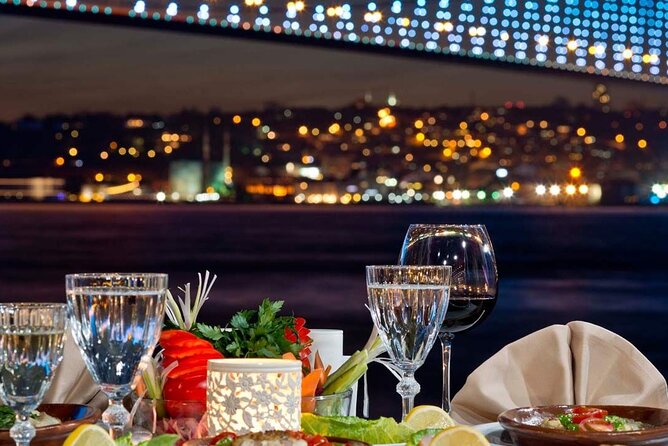 Dinner Cruise With Turkish Show in Istanbul - Positive Reviews