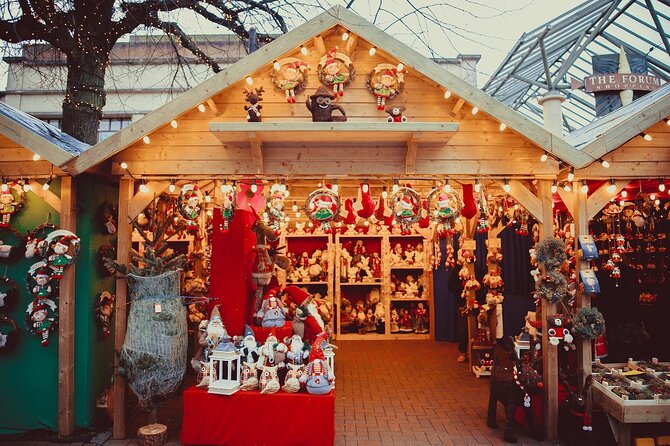 Discovering Dublin on Christmas Walking Tour - Meeting and Pickup Details