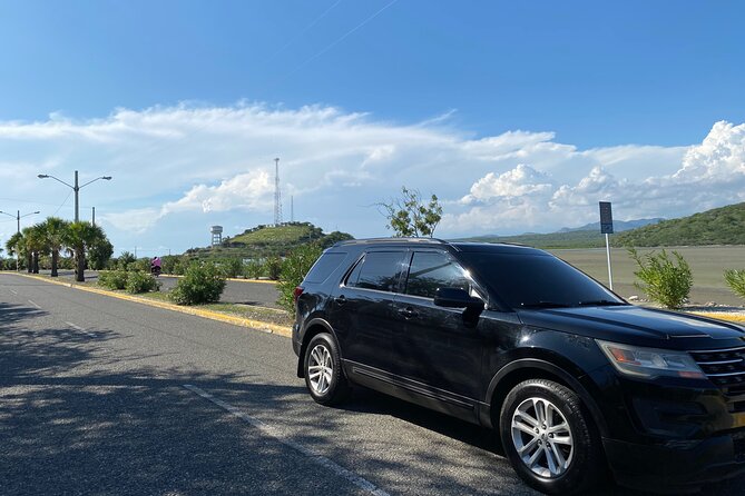 Dominican Republic Private Luxury Transfer Service  - Santo Domingo - Meeting and Pickup Information
