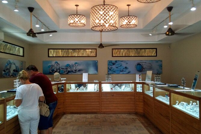 Don Lucas Cigar Factory & Store Premium Rum Tasting (3 Hours) - Additional Information
