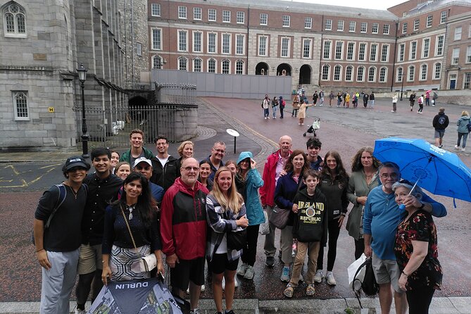 Dublin in 2.5 Hours With Failte Ireland Certified Guide. Dessert and Coffee Included - Cultural Experiences in Dublin