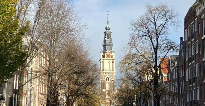 アムステルダム:日本語のウォーキングガイドツアー(2.5時間) - Inclusions and Exclusions