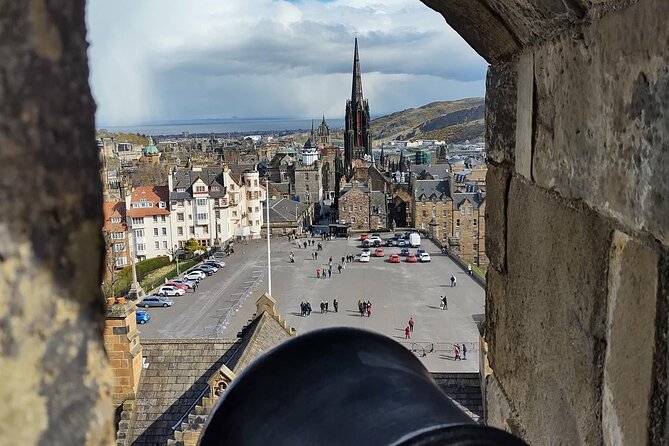 Edinburgh City Tour (Full Day) - Taking in Scottish Culture Through Bagpipe Music