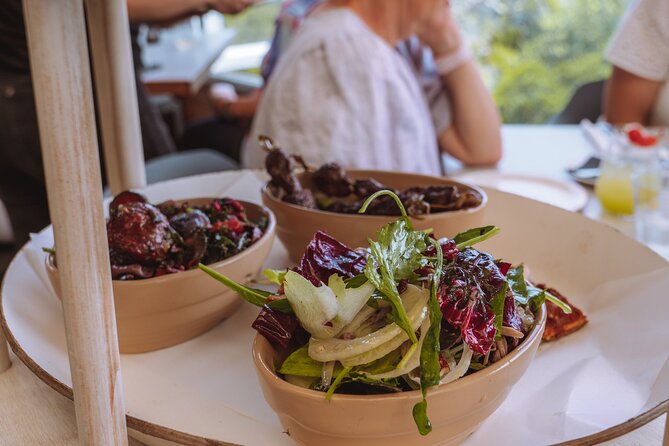 Exclusive Half Day Tour for Couples in Waiheke - Enjoy a Scenic Walk Along Waihekes Beaches
