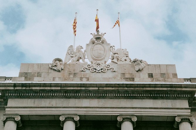 Exclusive Private Guided Tour Through the History of Barcelona With a Local - The Sum Up