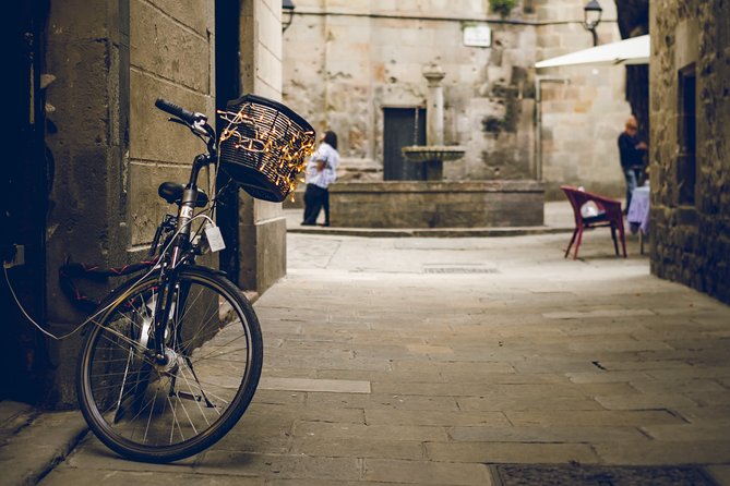 Explore Barcelonas Best Street Art Quarter With a Local - Directions