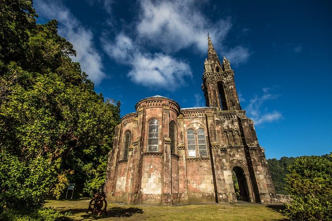 Explore Furnas by Van - Full Day Tour With Lunch and Thermal Baths - Questions?