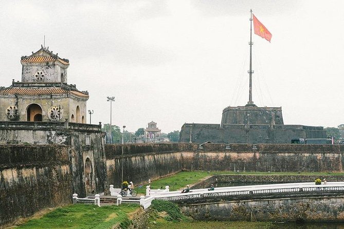 Exploring Hue Imperial City With Professional Driver By Private Car - Common Questions
