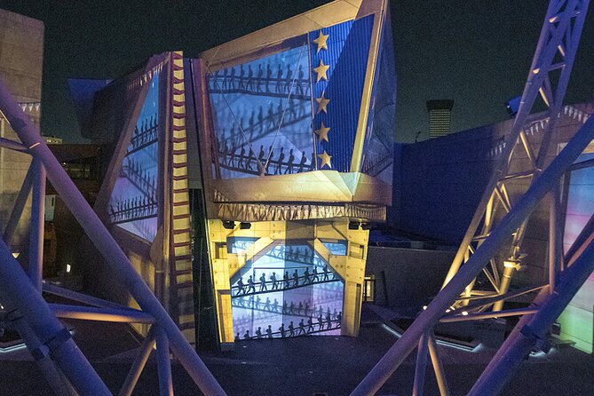 Expressions of America - Outdoor Sound & Light Show at The National WWII Museum - Show Highlights