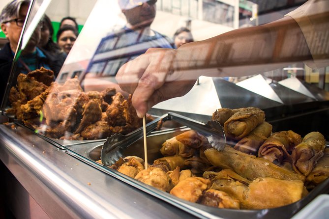 Flavors & Tradition: Walking City Tour With Food Tasting - Reviews