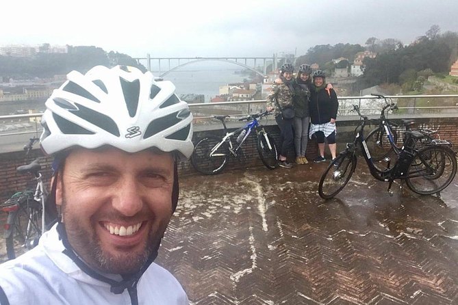 From Porto With View to Gaia: Private Bike Tour #Ducksideofporto - Cancellation Policy