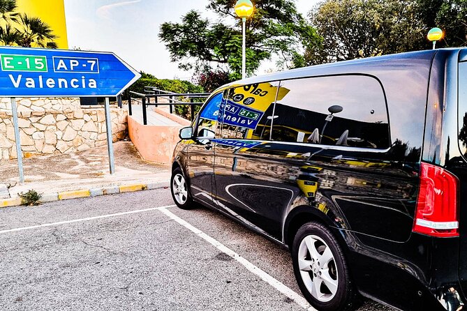 Full-Day Business Class Car at Disposal in Alicante - Common Questions