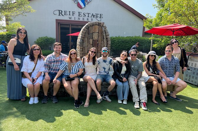 Full-Day Group Wine Tour (With Cheese and Charcuterie) in Niagara-On-The-Lake - Complaints and Responses