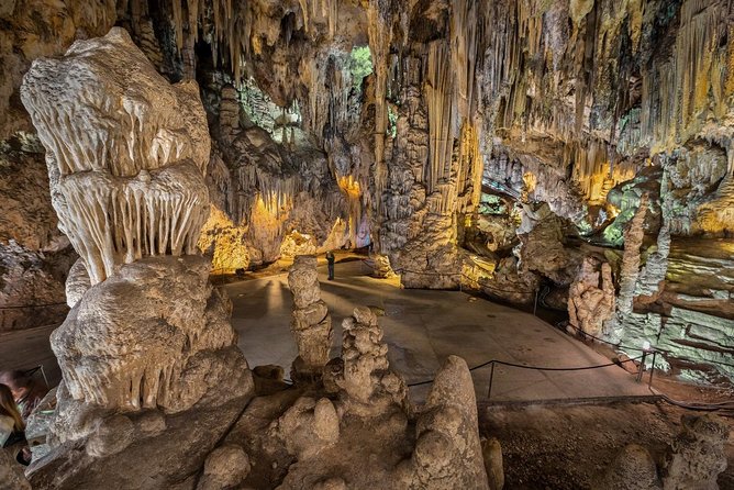 Full-Day Nerja City and Caves Private Tour From Granada - Explore Nerja and Frigiliana