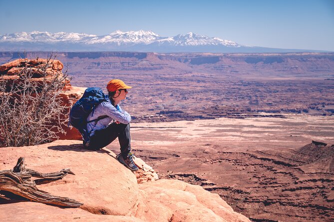 Full-Day Private Hiking Tour in Arches National Park - Included Lunch for All-Day Exploration